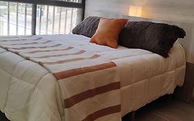 A 100 m de la plaza principal- Su lugar en Mendoza- Duplex Vino Wine